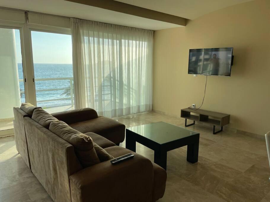 Apartamento Torre Azul 2b *
